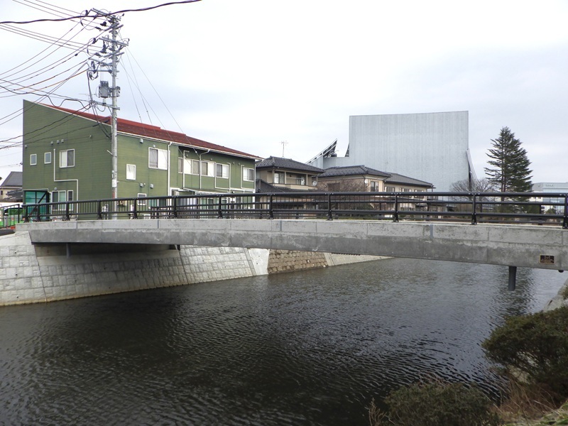 柳橋完成