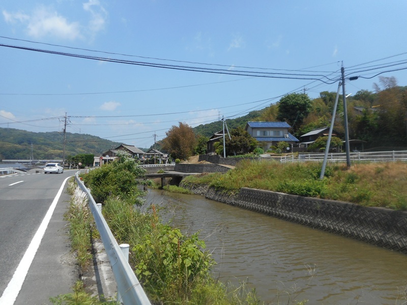 川中新橋施工前