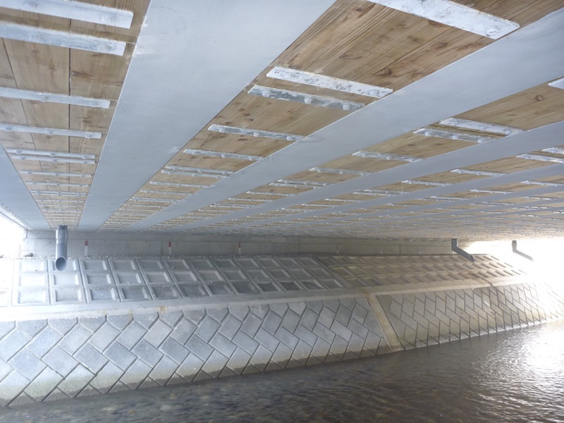 太田橋桁下面 太田橋桁下面